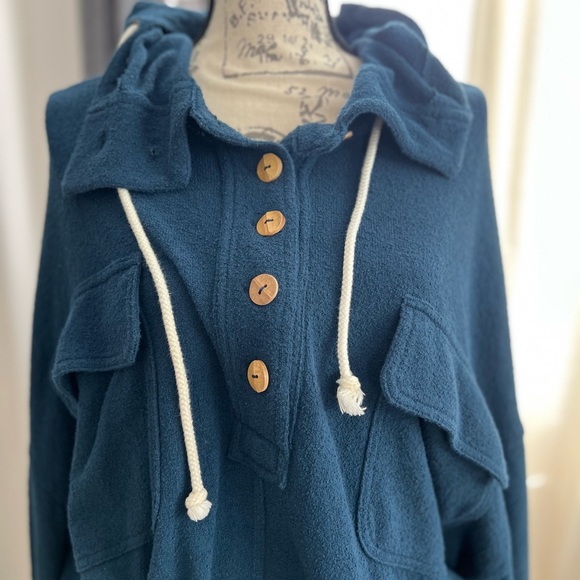 Free People Beach Women's Navy Blue oversized Henley sweatshirt pullover - Picture 2 of 12